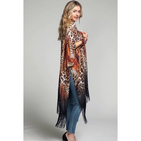 🌺LAST1️⃣🌺New Beautiful Flowy Leopard Print Fringe Open Style Kimono - Picture 8 of 9